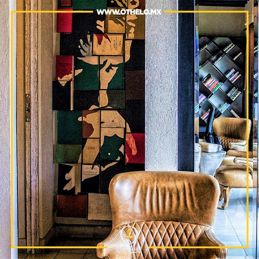 Othelo Boutique Hotel Mexico Leon Exterior photo A carpet in the lobby of the hotel